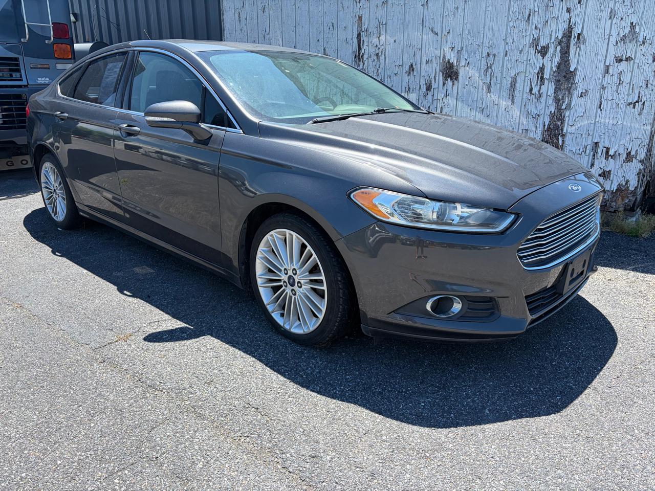 Ford Fusion 4dr Sdn SE FWD 2015