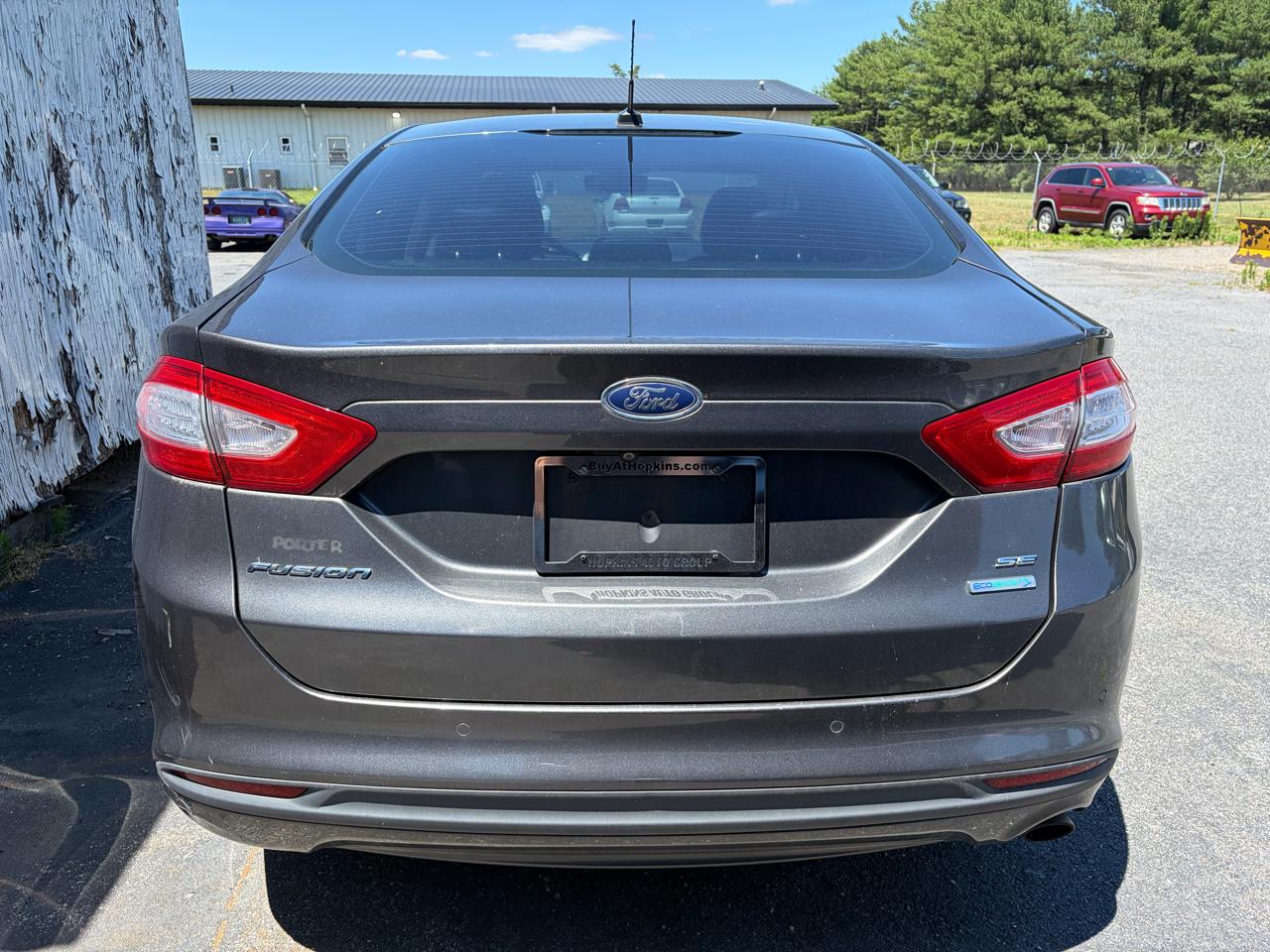 Ford Fusion 4dr Sdn SE FWD 2015