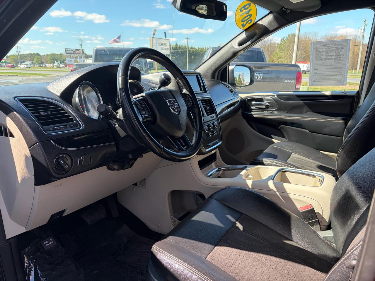 Dodge Grand Caravan SXT Wagon 2019