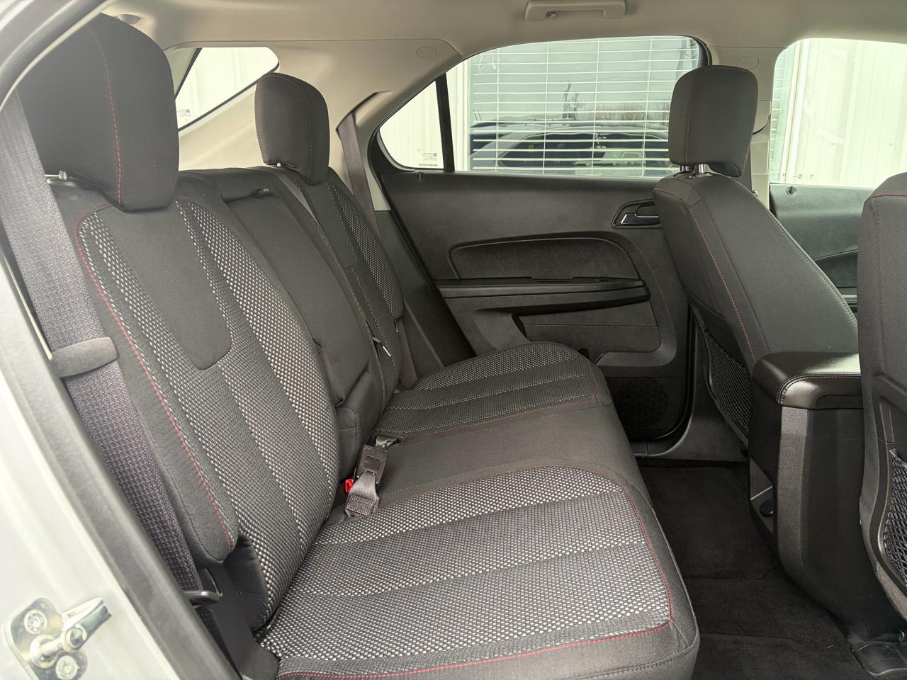 Chevrolet Equinox FWD 4dr LT w/1LT 2017