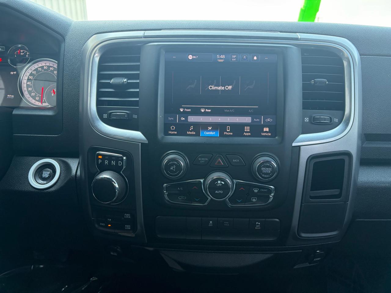 RAM 1500 Classic Warlock 4x4 Quad Cab 6'4" Box 2022