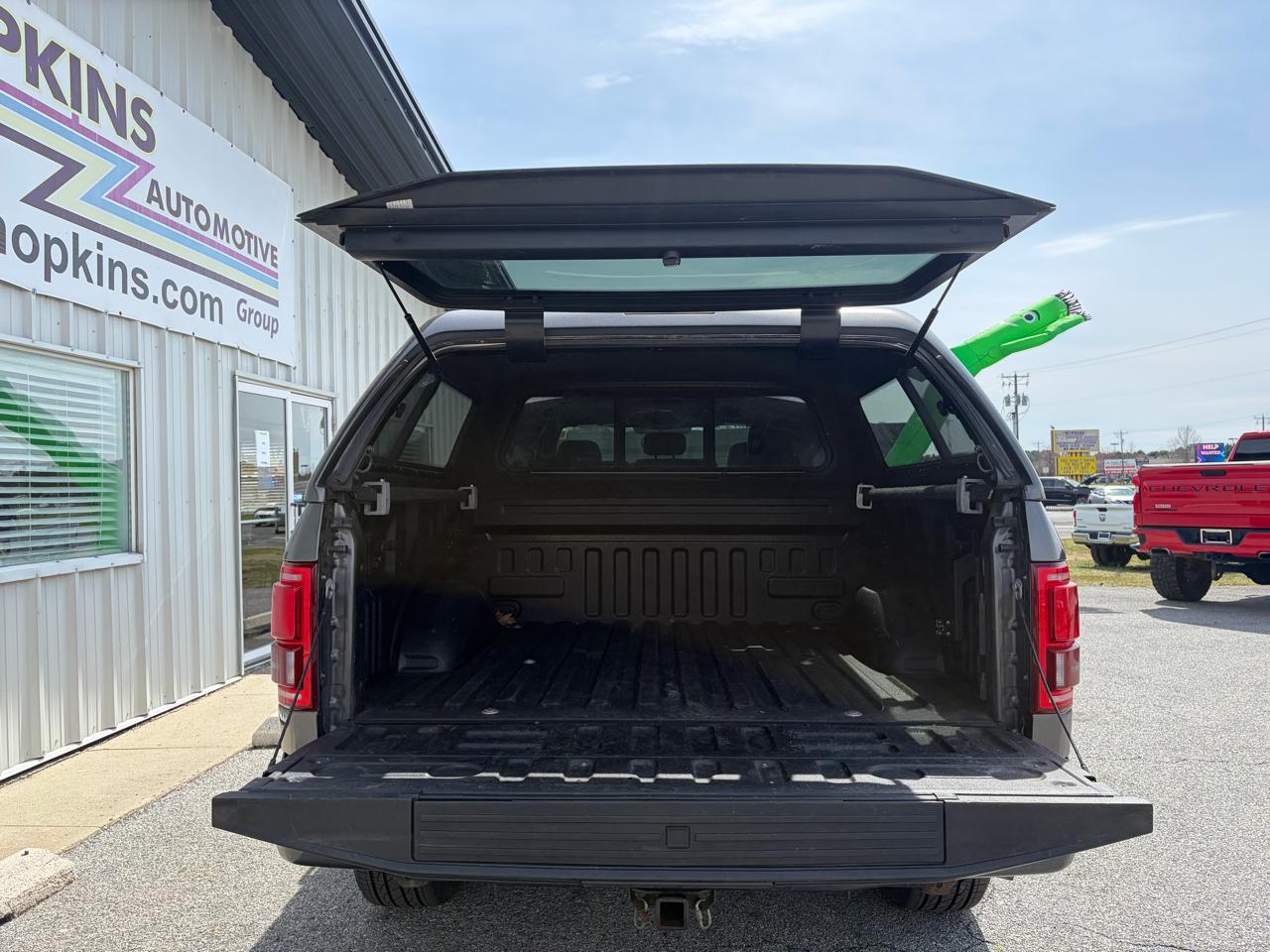 Ford F-150 4WD SuperCrew 145" XLT 2015