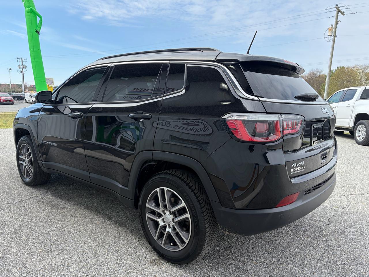 Jeep Compass Latitude w/Sun/Safety Pkg 4x4 2020