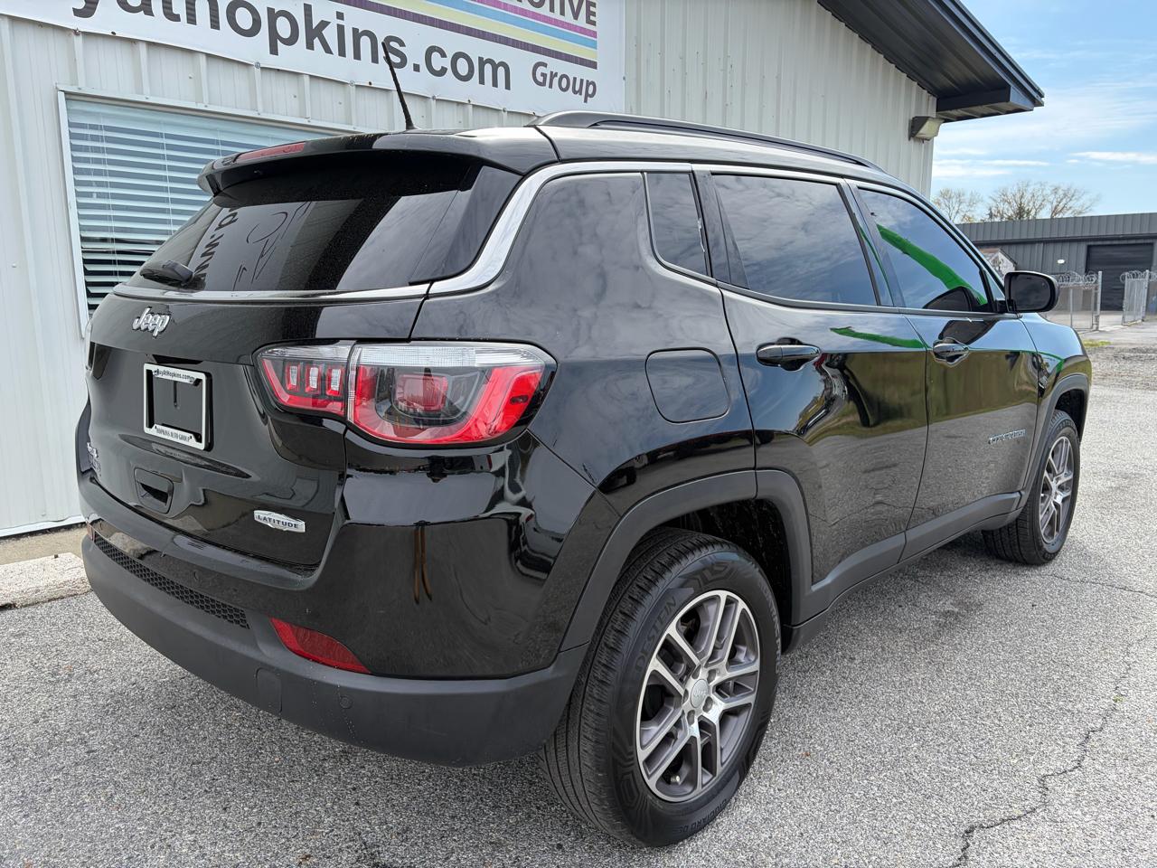Jeep Compass Latitude w/Sun/Safety Pkg 4x4 2020