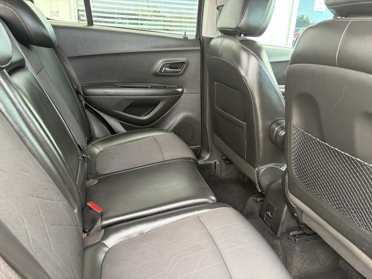 Chevrolet Trax FWD 4dr LT 2021