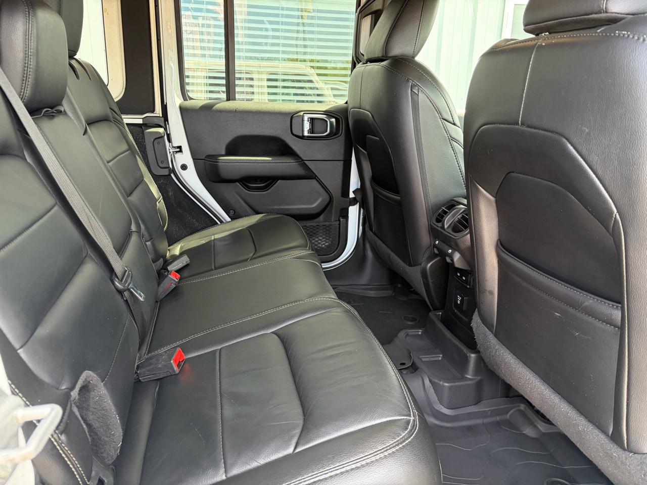 Jeep Wrangler Unlimited  2021