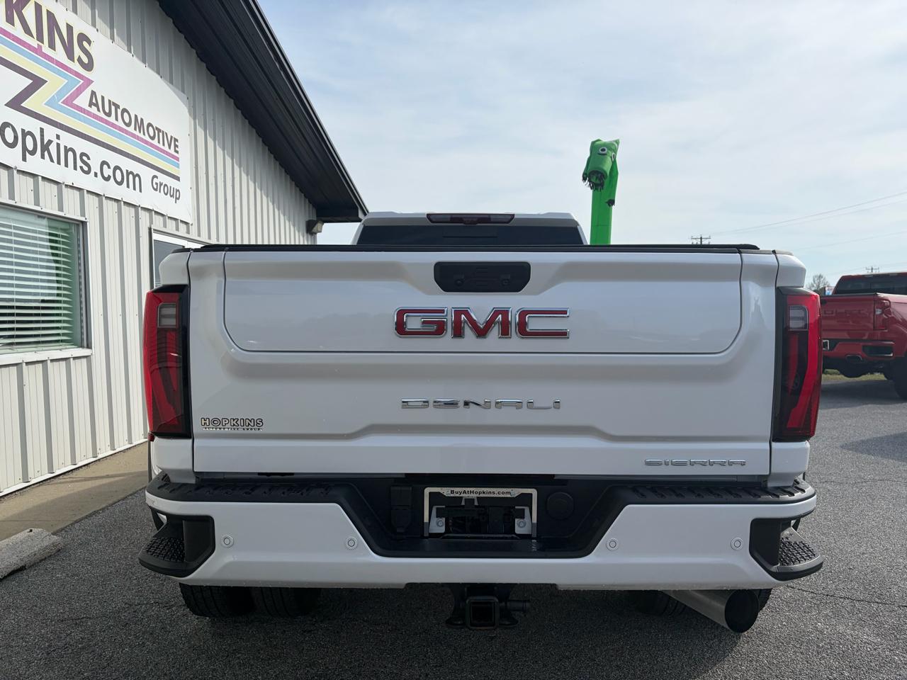 GMC Sierra 3500HD 4WD Crew Cab 172" Denali 2024