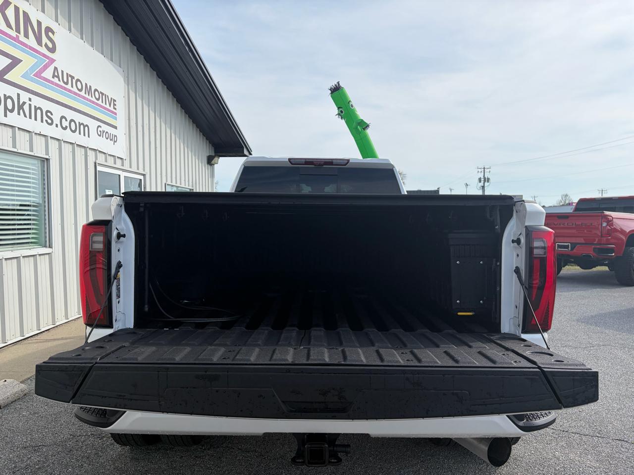 GMC Sierra 3500HD 4WD Crew Cab 172" Denali 2024