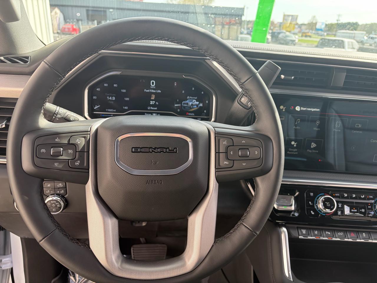 GMC Sierra 3500HD 4WD Crew Cab 172" Denali 2024