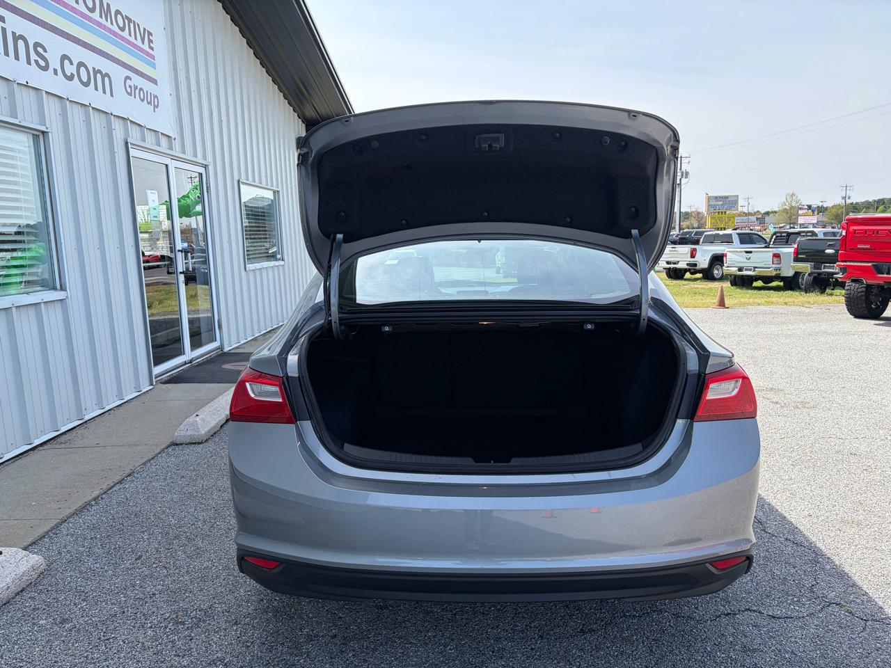 Chevrolet Malibu 4dr Sdn 1LT 2023