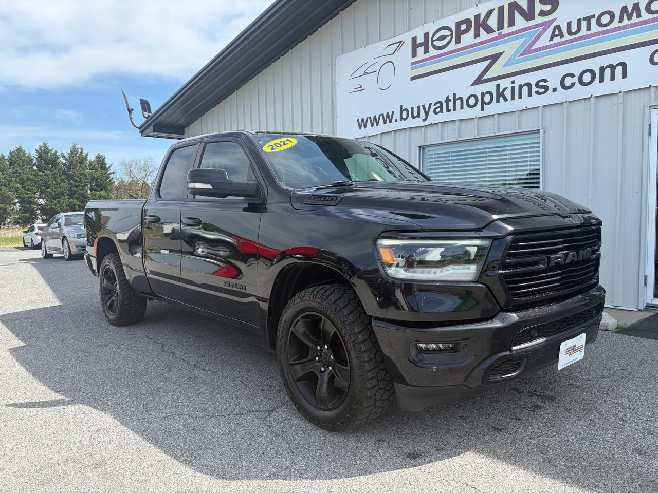 RAM 1500 Big Horn 4x4 Quad Cab 6'4" Box 2021