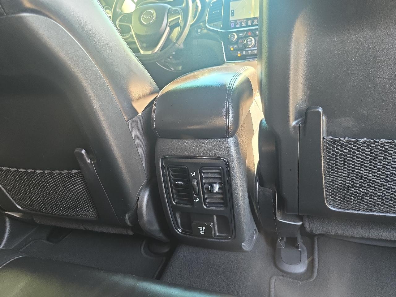 Jeep Grand Cherokee Altitude 4x4 2019