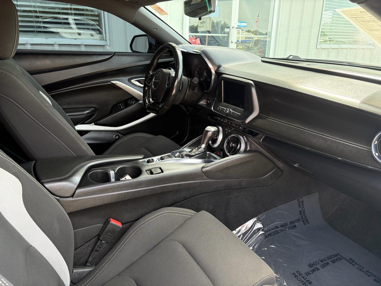 Chevrolet Camaro 2dr Cpe 1LT 2021