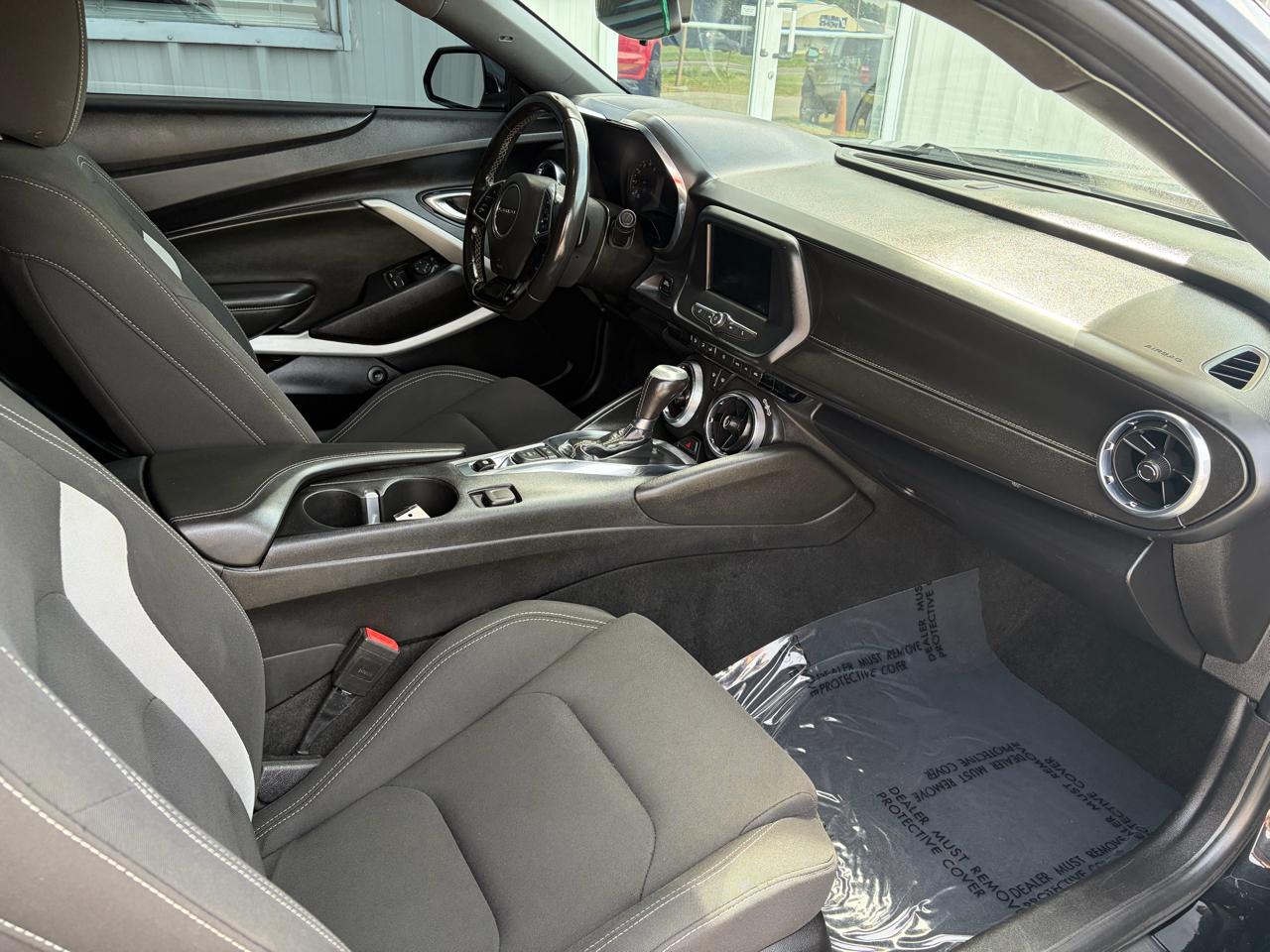 Chevrolet Camaro 2dr Cpe 1LT 2021