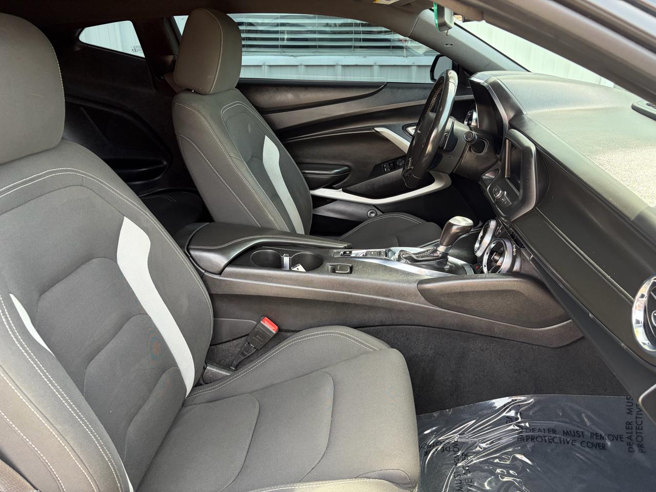 Chevrolet Camaro 2dr Cpe 1LT 2021