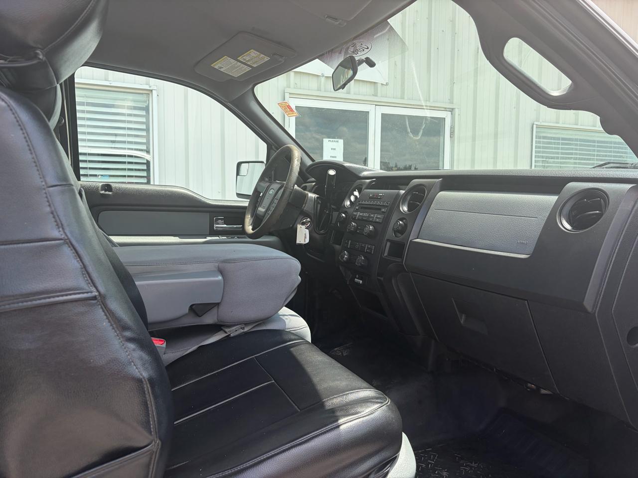 Ford F-150 4WD SuperCab 145" Lariat 2014