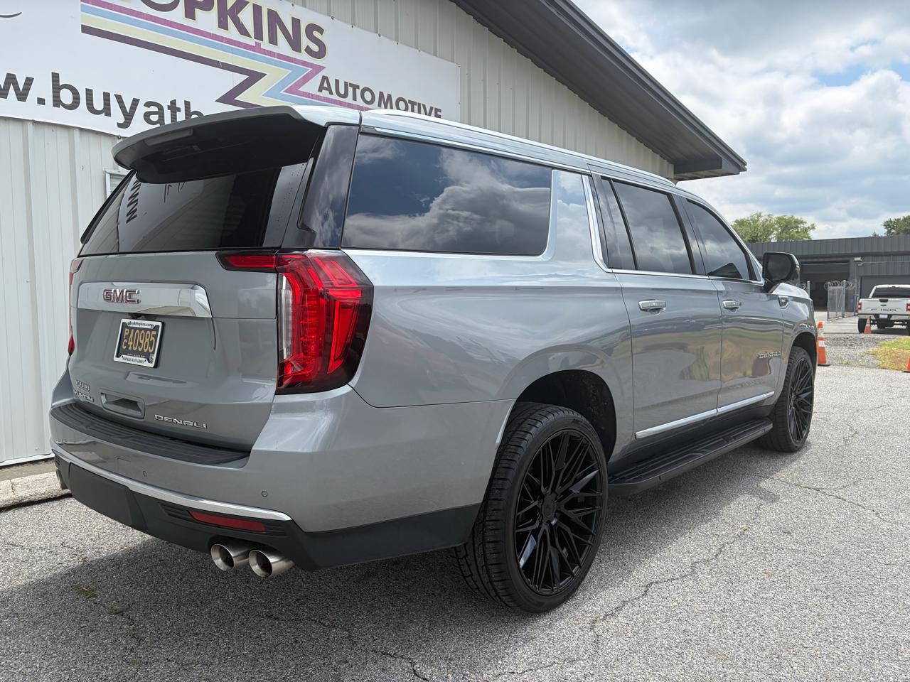 GMC Yukon XL 2WD 4dr Denali 2023