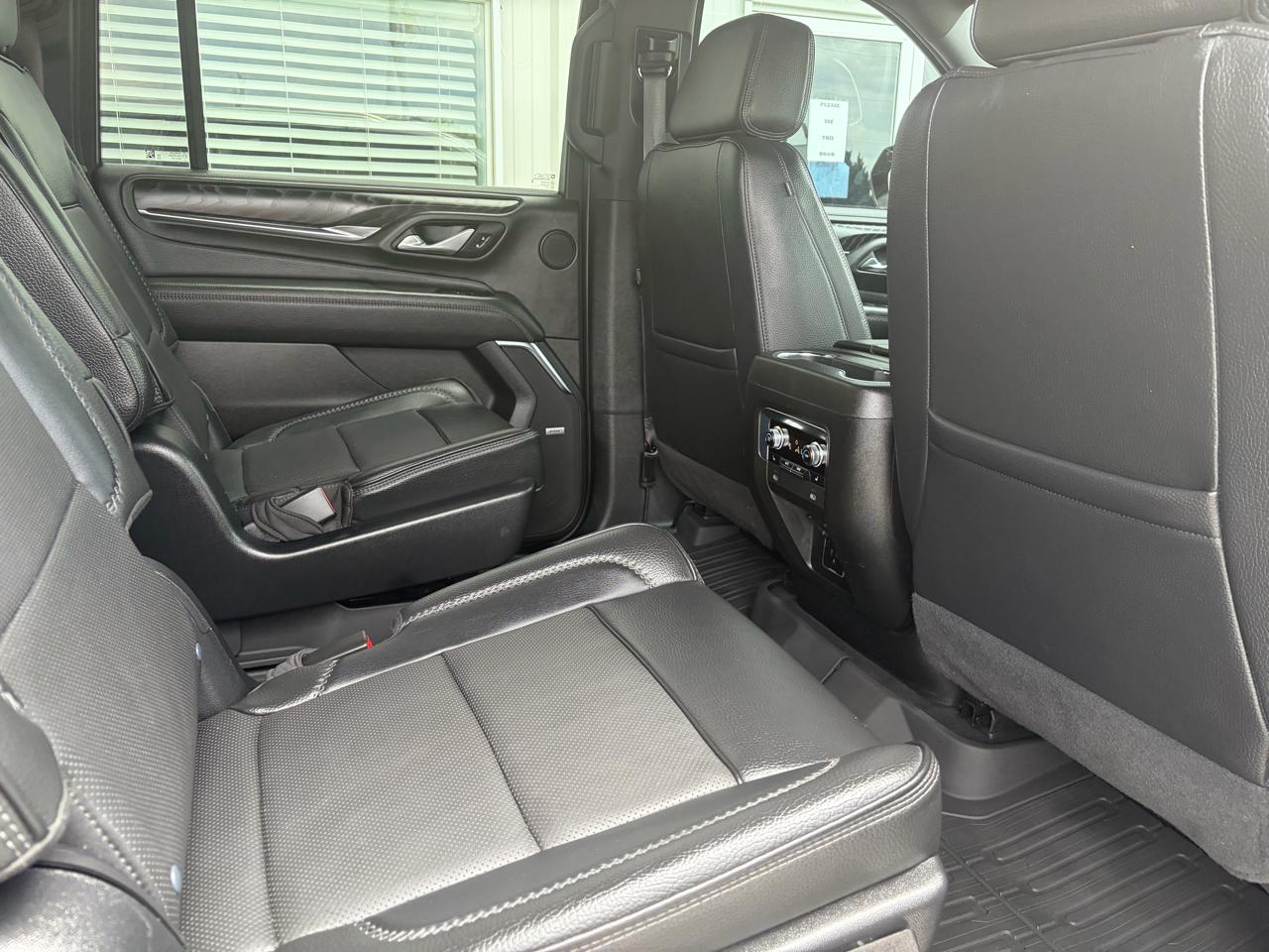 GMC Yukon XL 2WD 4dr Denali 2023