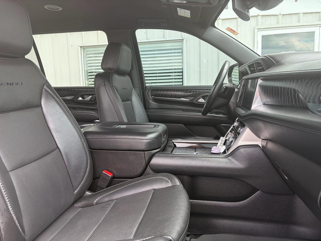 GMC Yukon XL 2WD 4dr Denali 2023