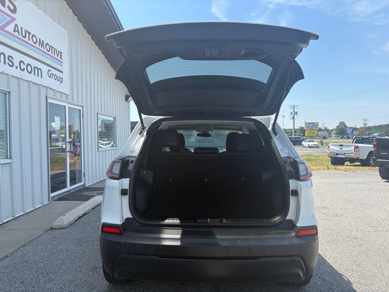Jeep Cherokee Latitude Plus 4x4 2019