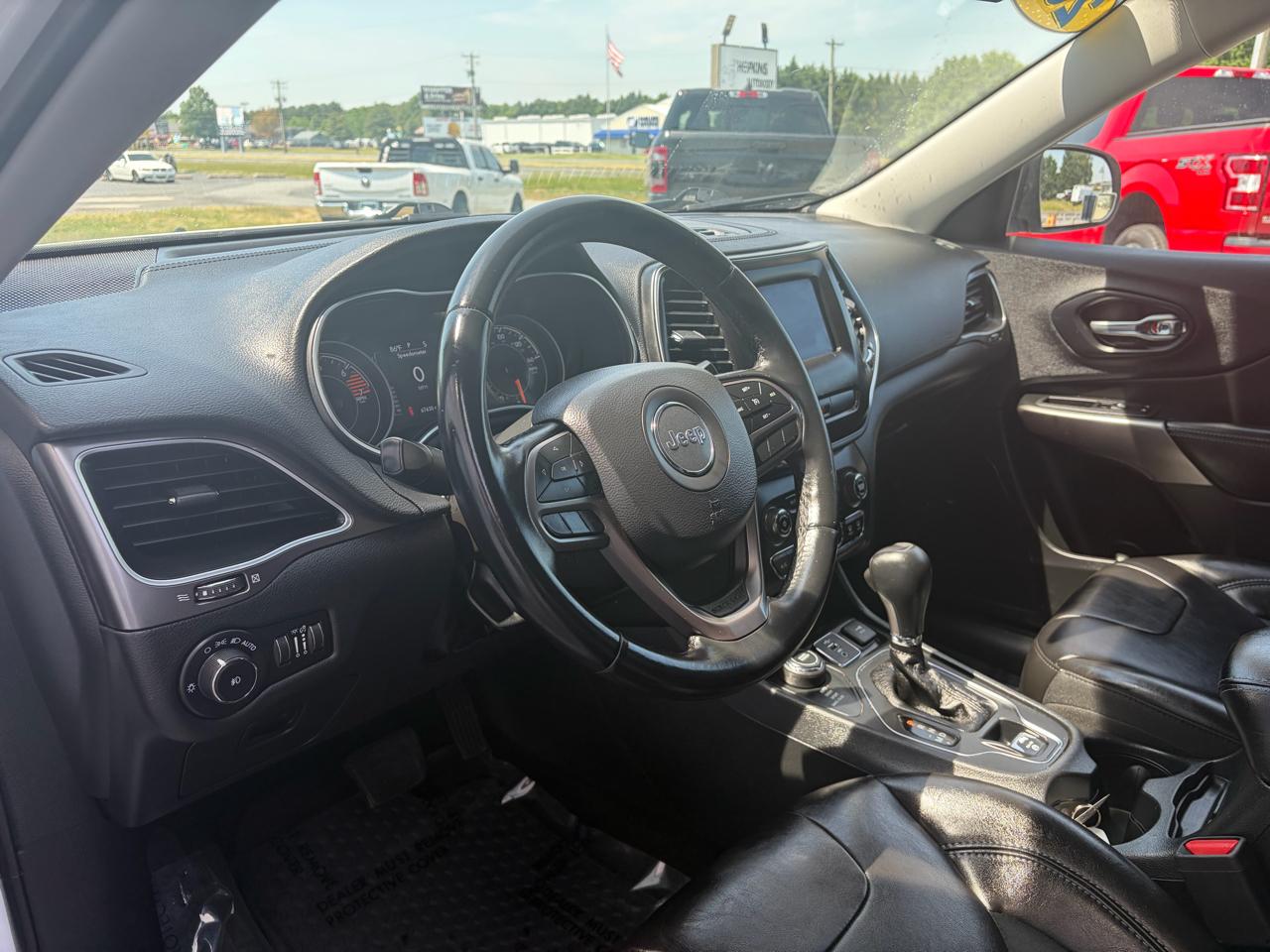 Jeep Cherokee Latitude Plus 4x4 2019