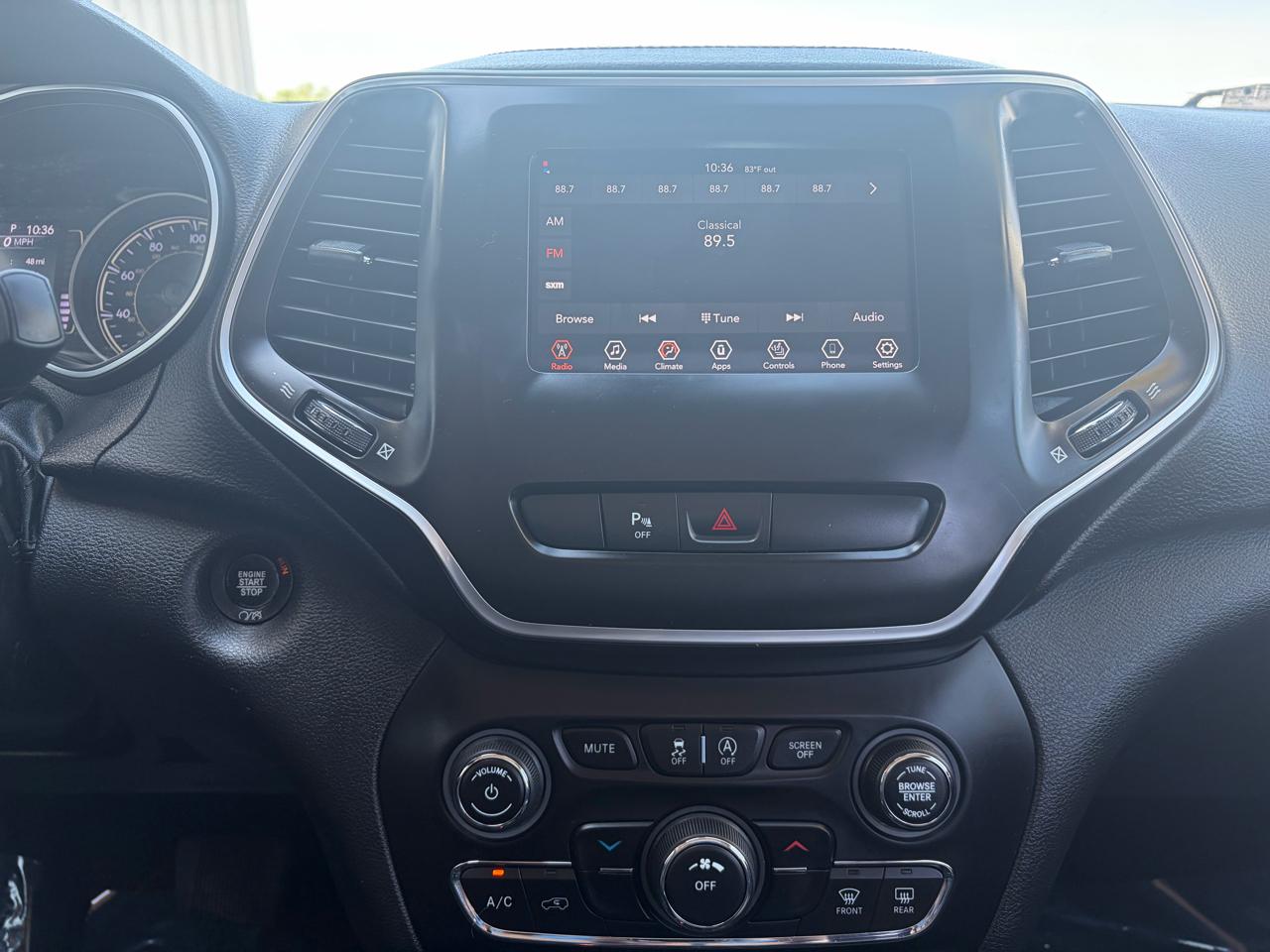 Jeep Cherokee Altitude 4x4 2019