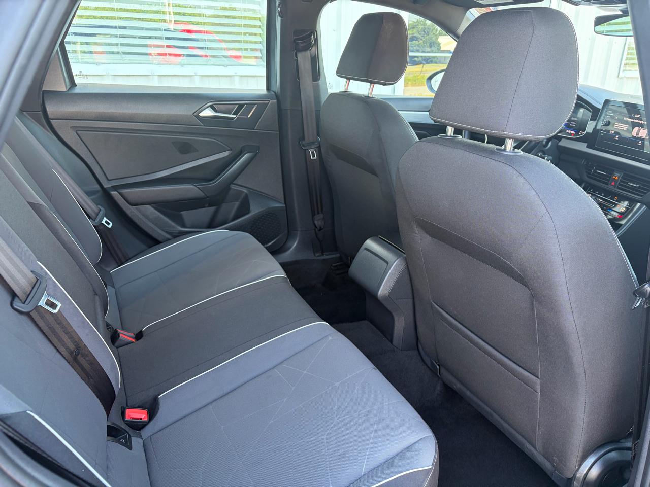 Volkswagen Jetta Sport Auto 2025