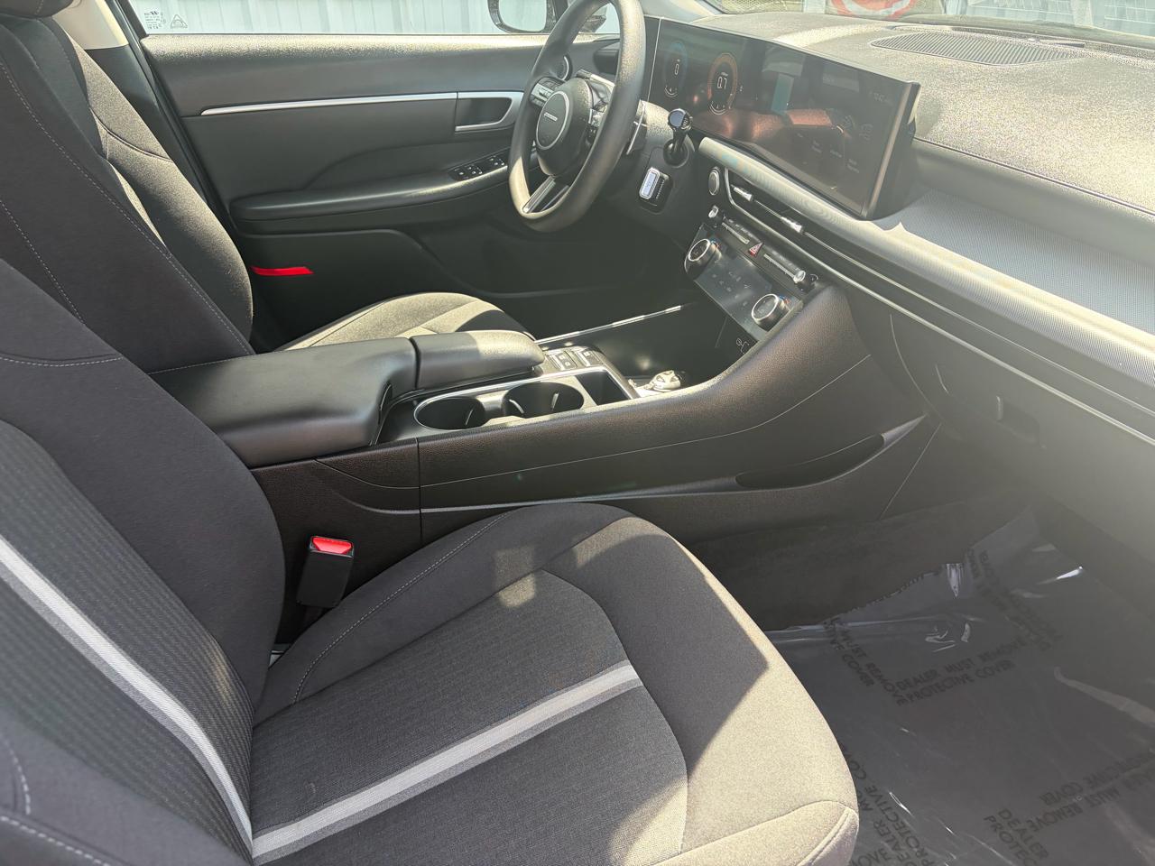 Hyundai Sonata SEL FWD 2025
