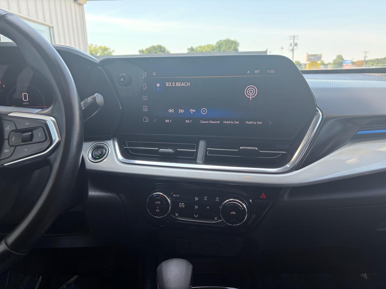 Chevrolet Trax FWD 4dr LT 2025
