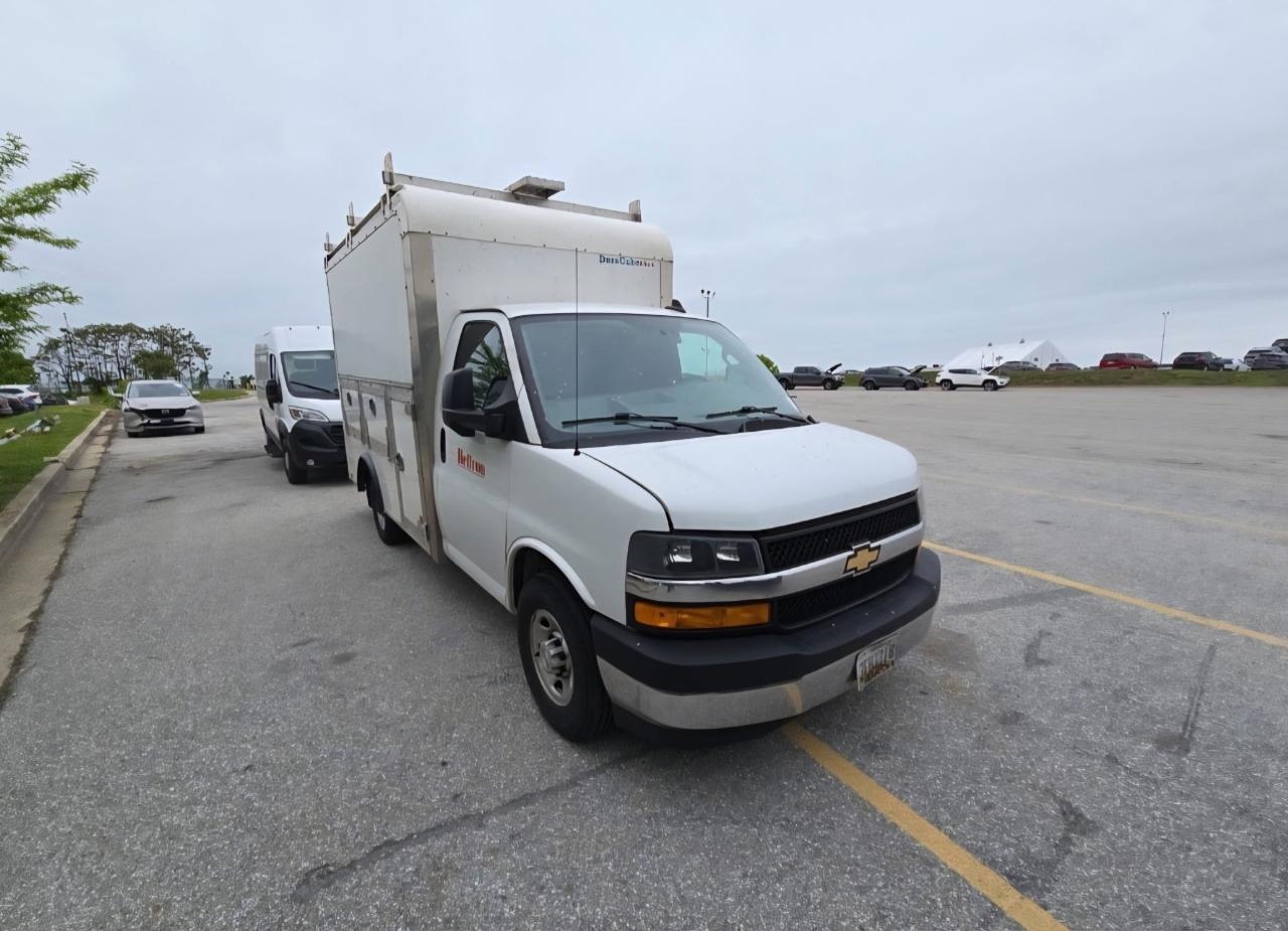 Chevrolet Express Commercial Cutaway 3500 Van 139" 2023