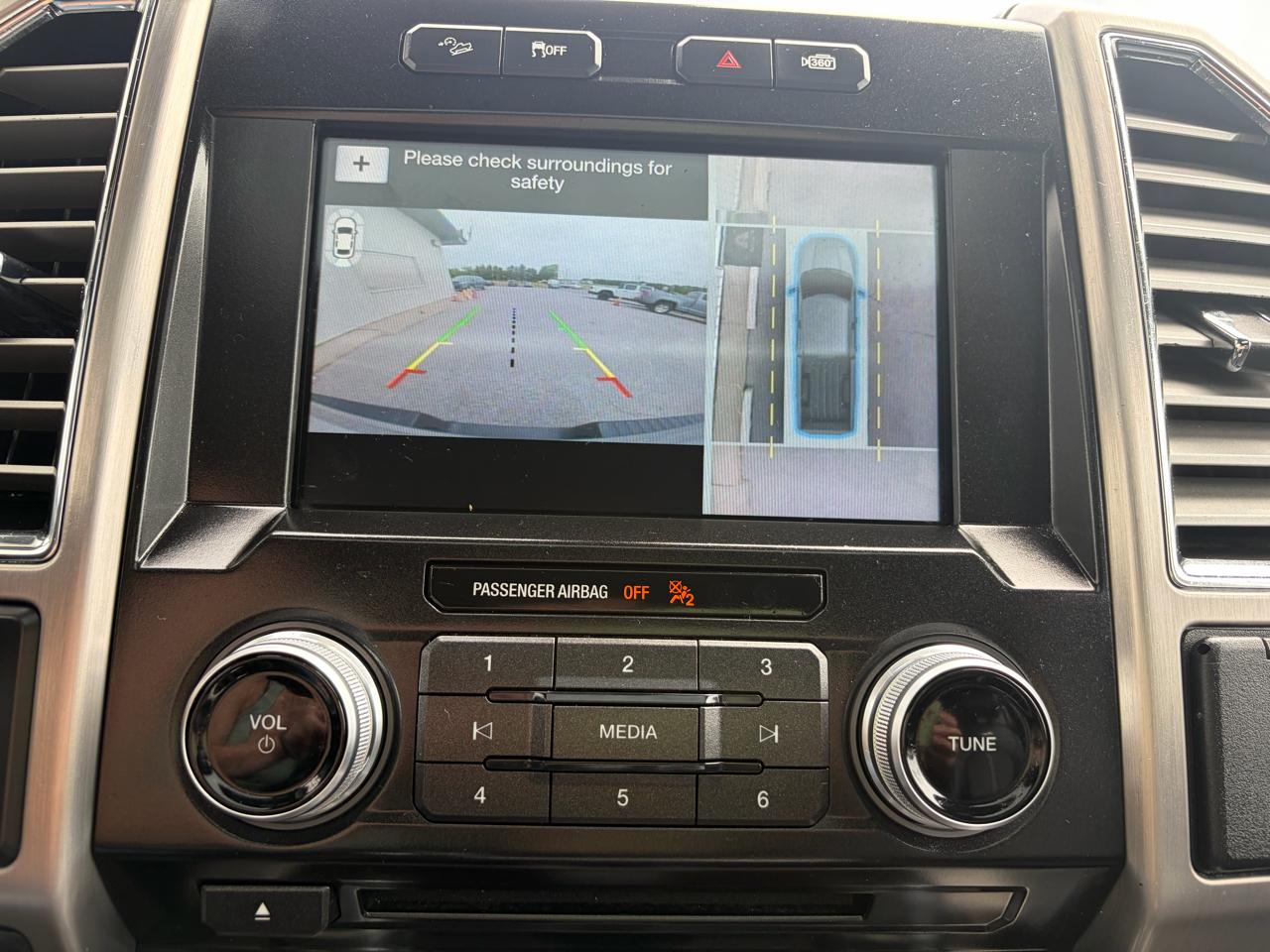 Ford F-150 4WD SuperCrew 145" Platinum 2016