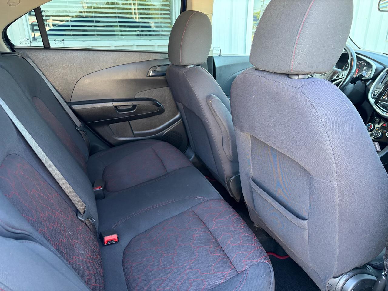 Chevrolet Sonic 4dr Sdn LT 2020
