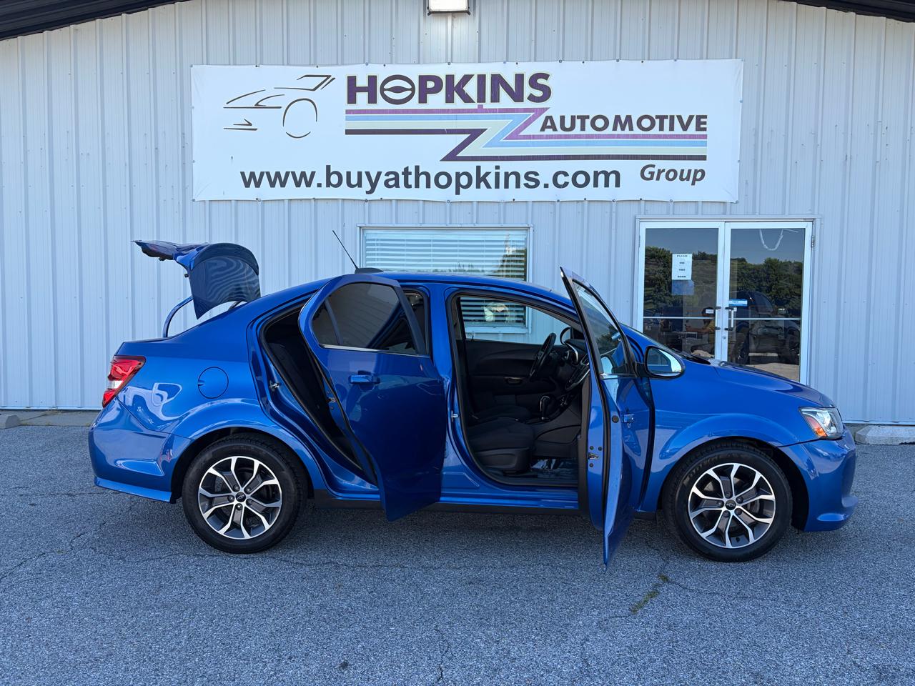 Chevrolet Sonic 4dr Sdn LT 2020