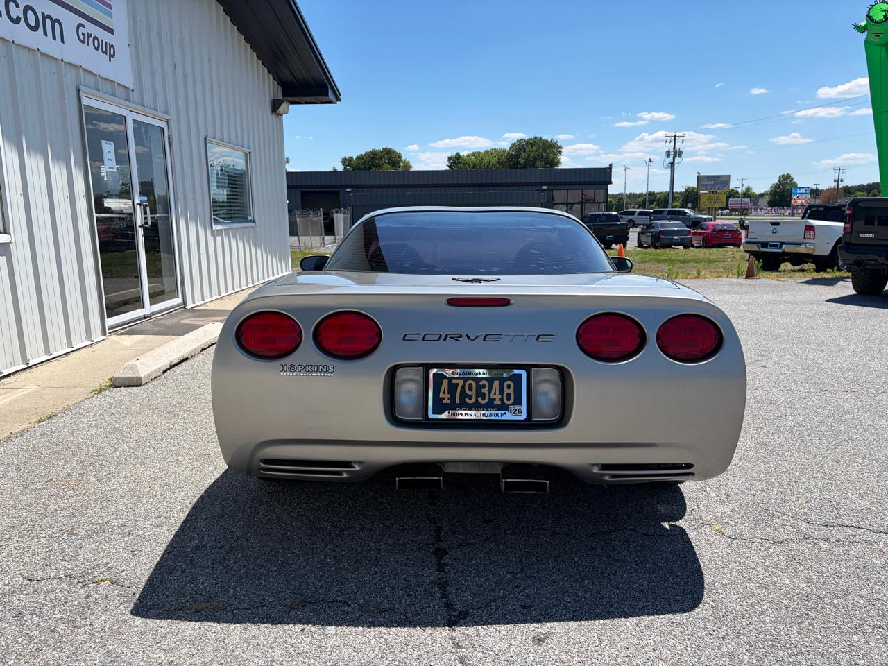 Chevrolet Corvette 2dr Cpe 2000
