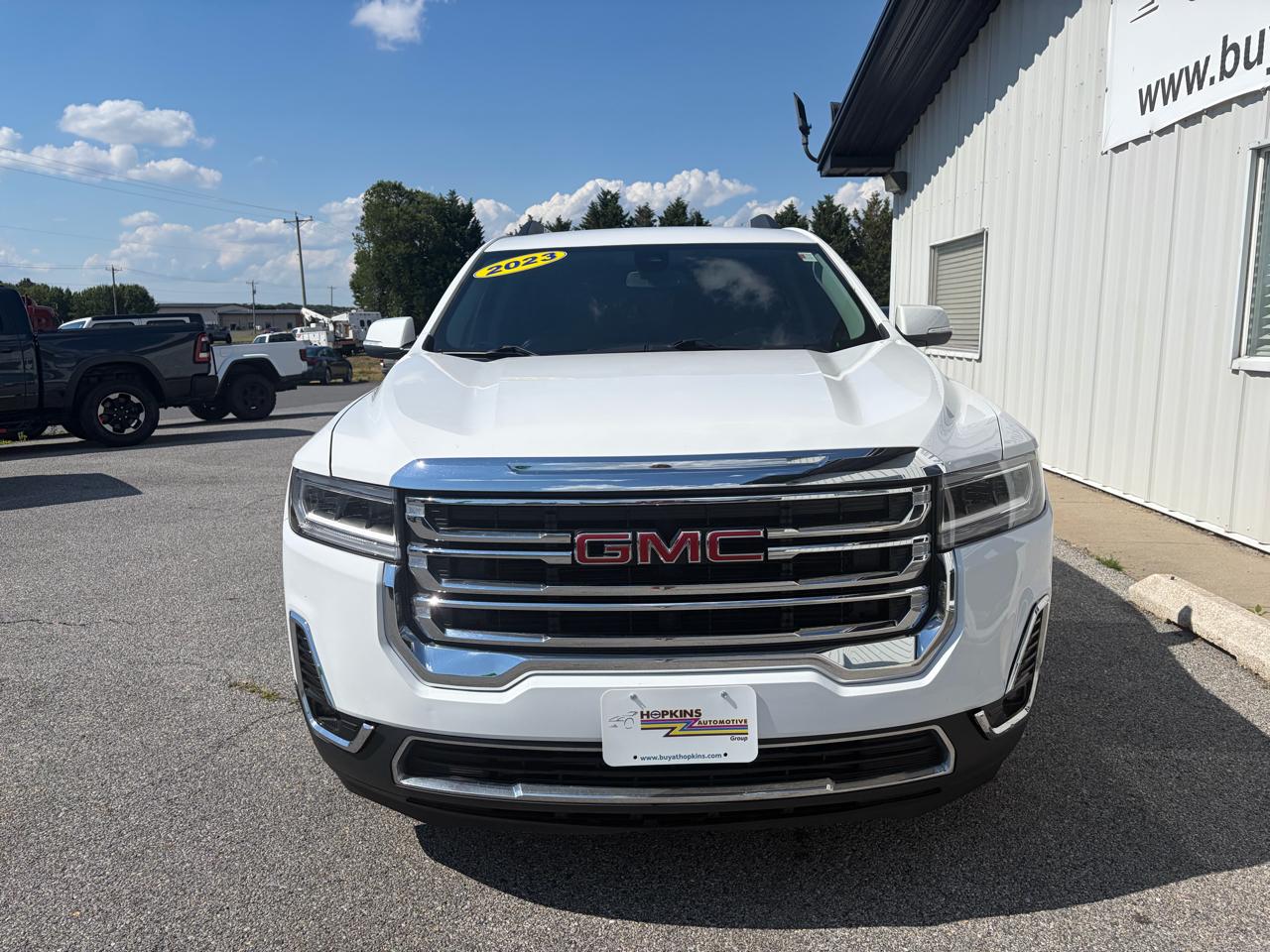 GMC Acadia FWD 4dr SLT 2023