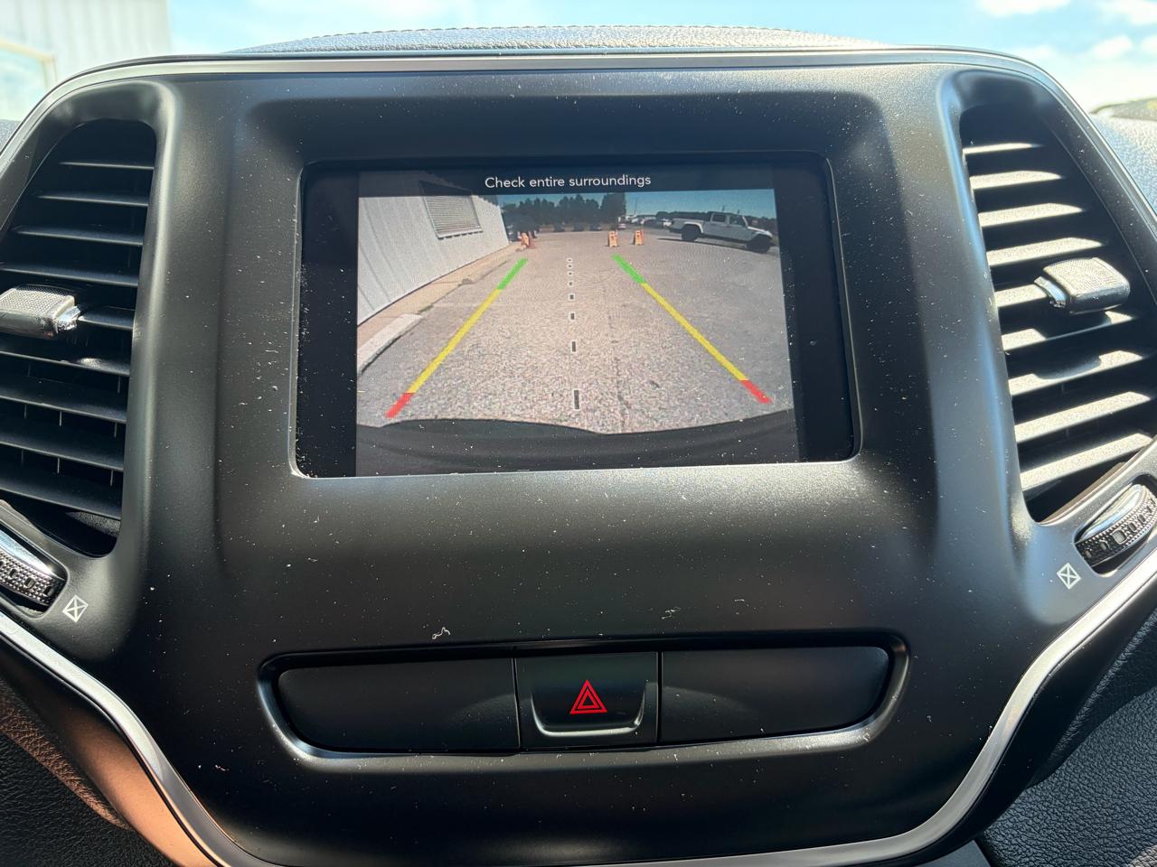 Jeep Cherokee Latitude FWD 2019