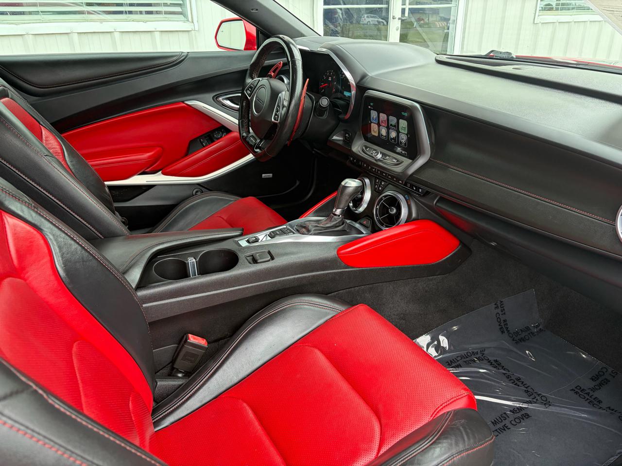 Chevrolet Camaro 2dr Cpe 2SS 2017