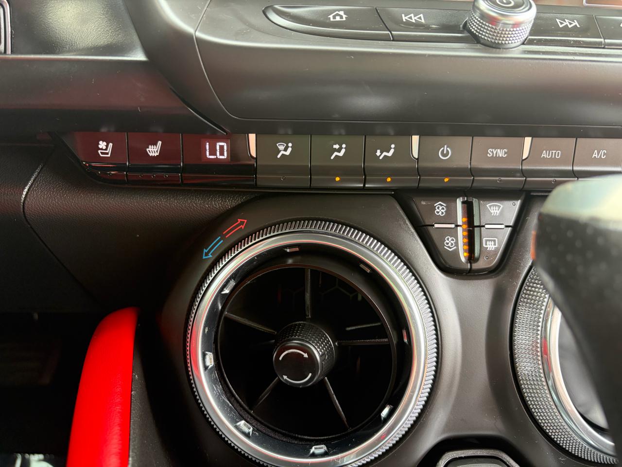 Chevrolet Camaro 2dr Cpe 2SS 2017