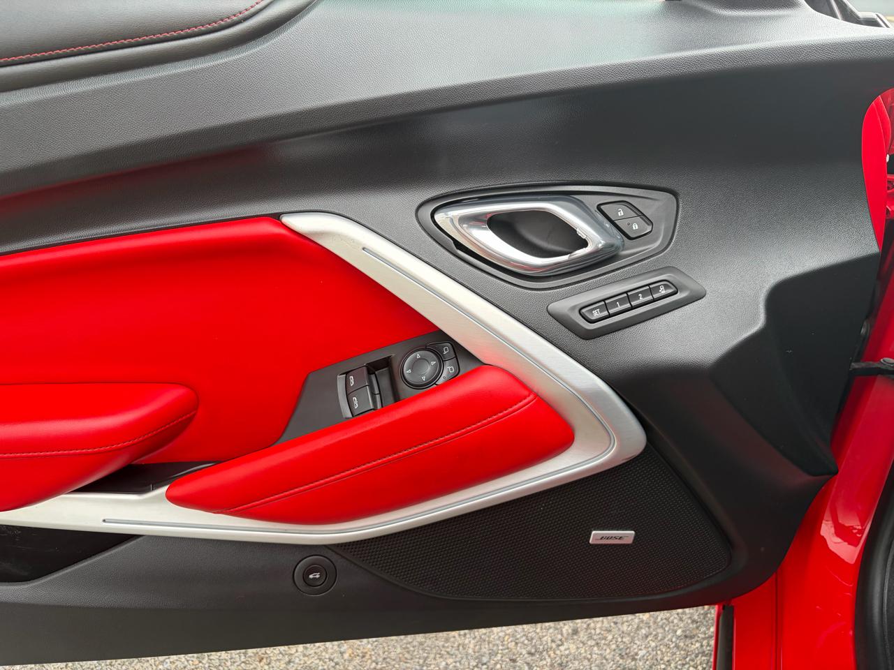Chevrolet Camaro 2dr Cpe 2SS 2017