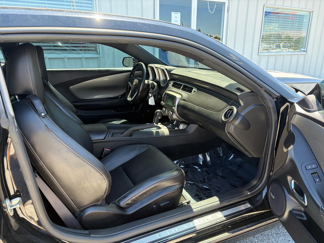 Chevrolet Camaro 2dr Cpe SS w/2SS 2015