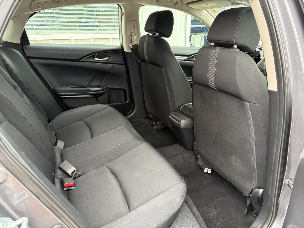 Honda Civic LX CVT 2021
