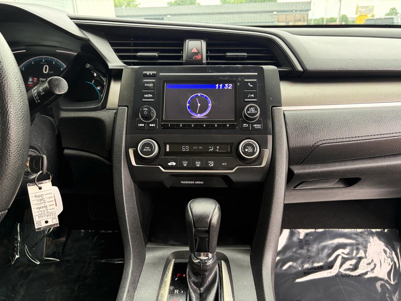 Honda Civic LX CVT 2021