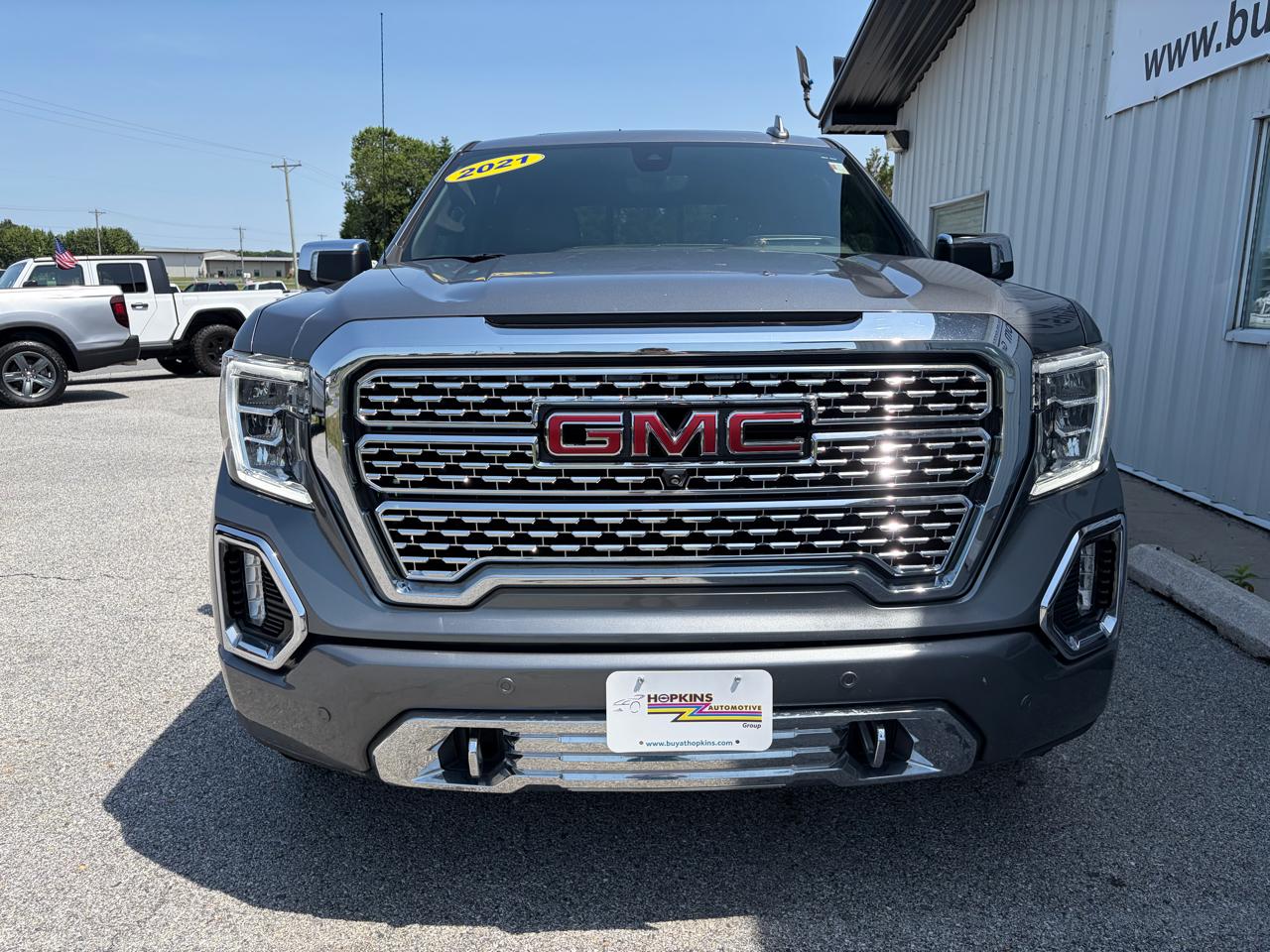 GMC Sierra 1500 4WD Crew Cab 147" Denali 2021