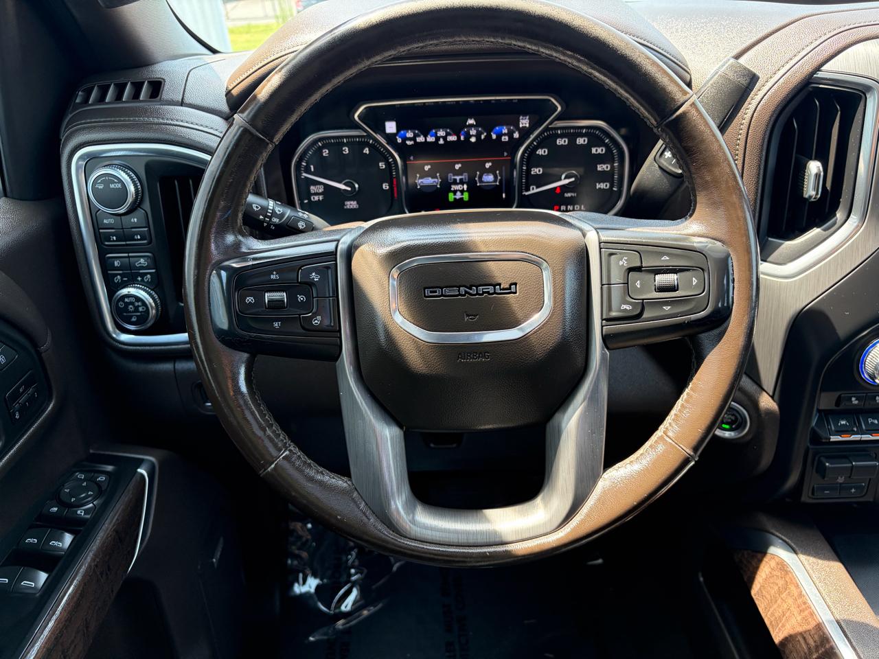 GMC Sierra 1500 4WD Crew Cab 147" Denali 2021