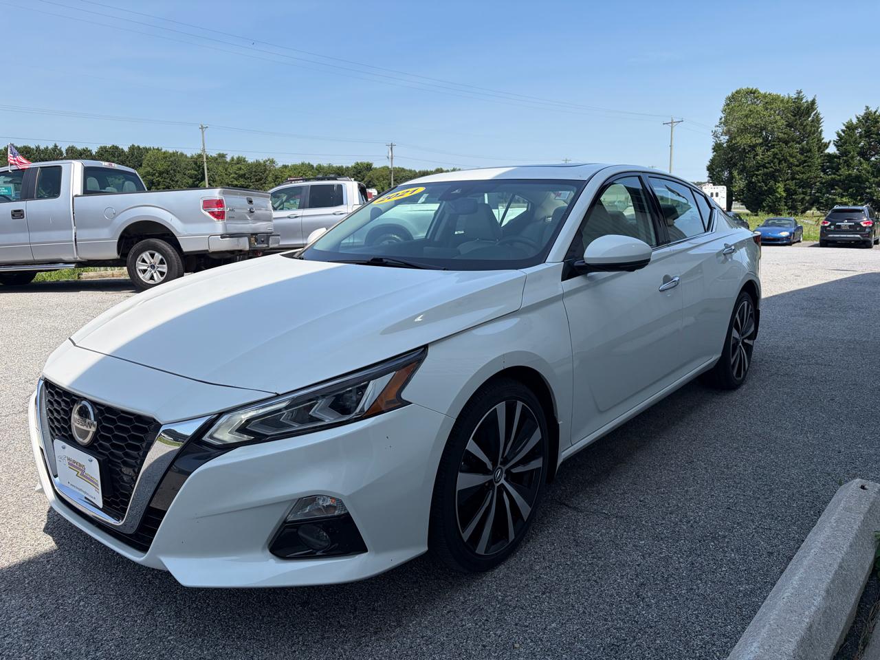 Nissan Altima 2.5 Platinum AWD Sedan 2021