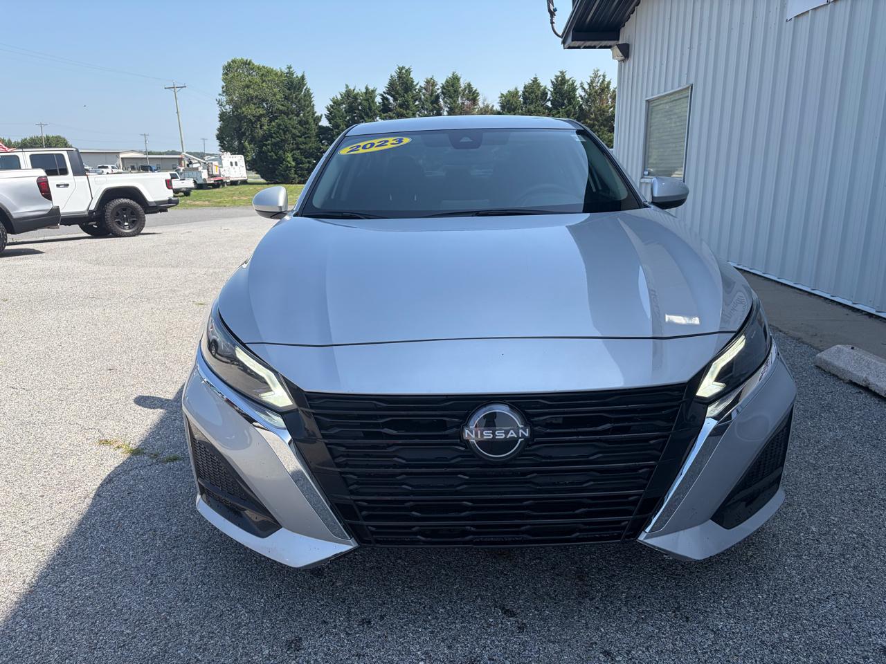 Nissan Altima 2.5 SV Sedan 2023