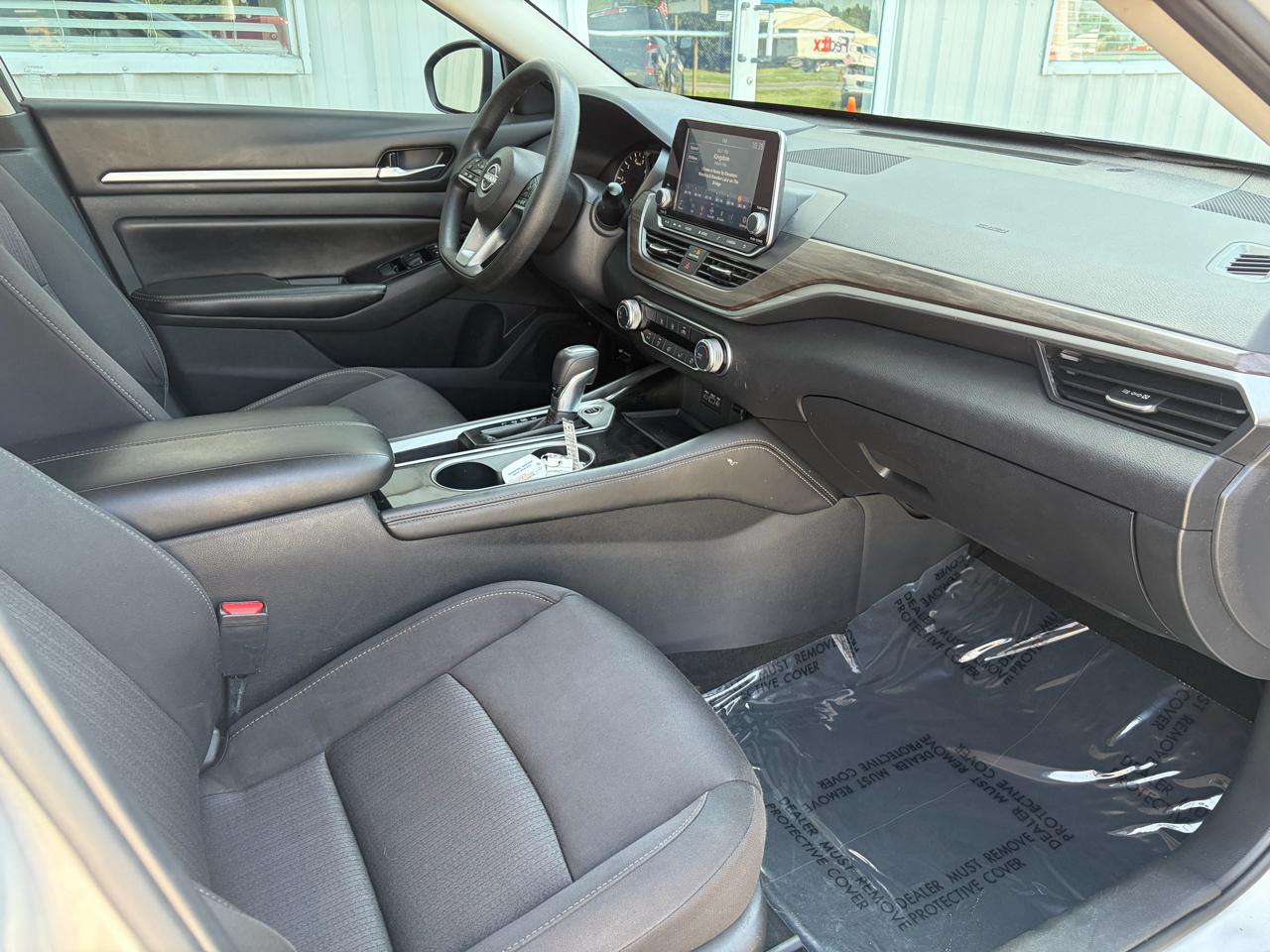 Nissan Altima 2.5 SV Sedan 2023