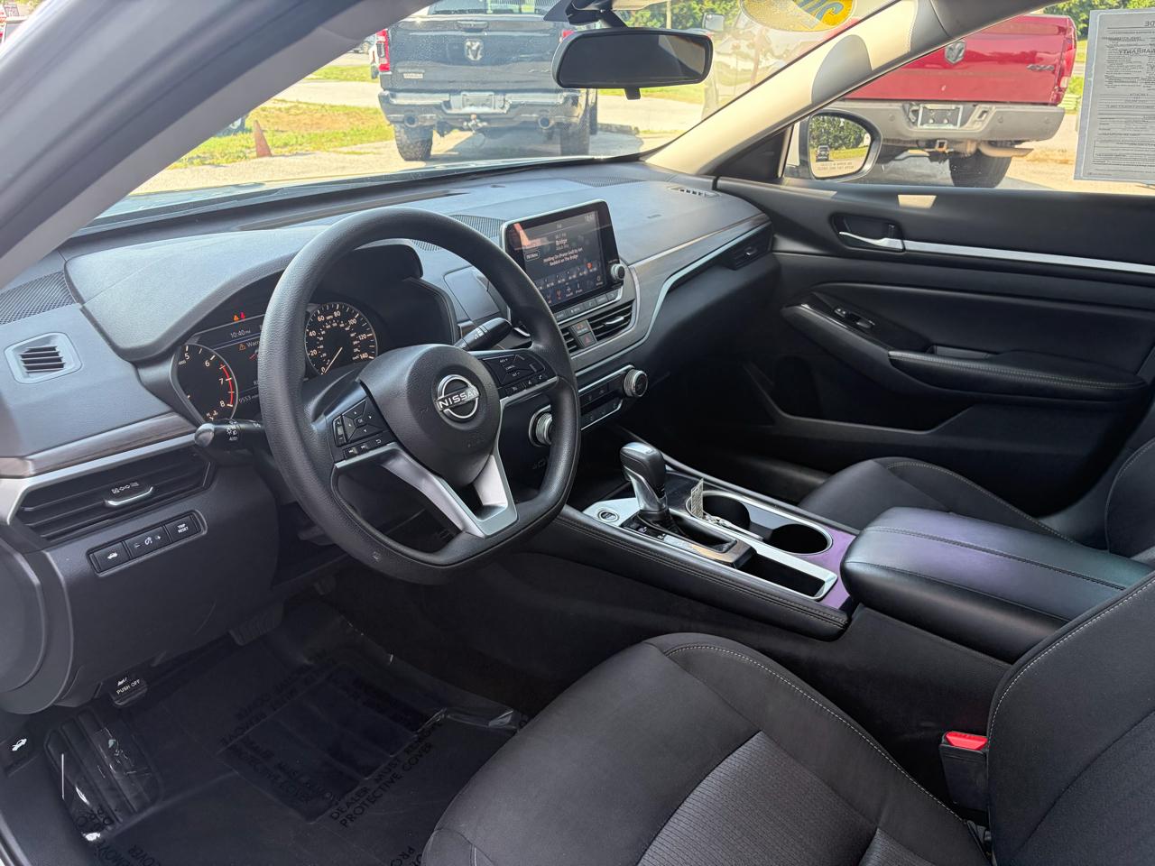 Nissan Altima 2.5 SV Sedan 2023