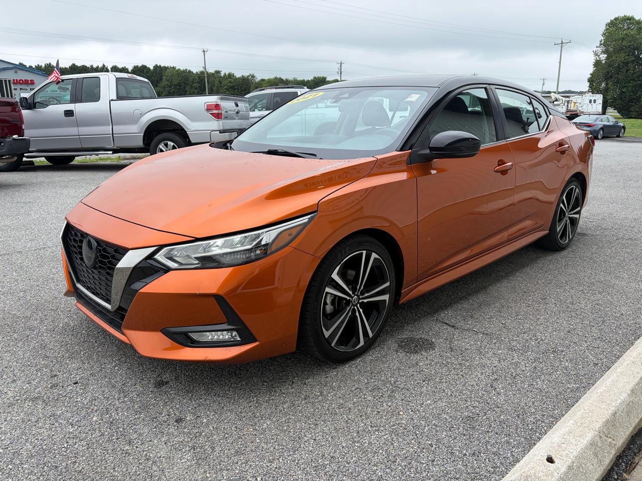 Nissan Sentra SR CVT 2021
