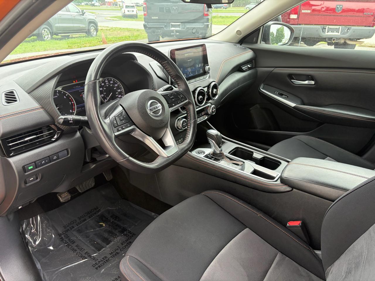 Nissan Sentra SR CVT 2021